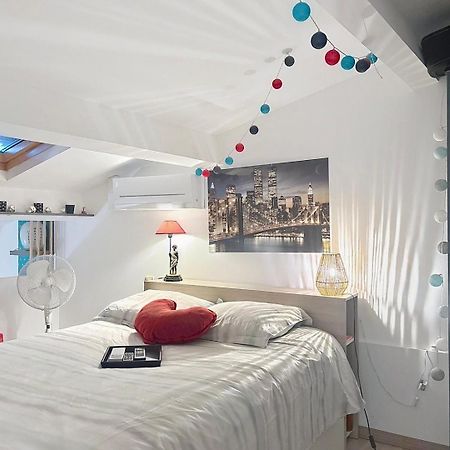 Sunny Duplex 4Pers 50M2 A 2Mn A Pieds Du Vieux Port Apartment La Ciotat Ngoại thất bức ảnh